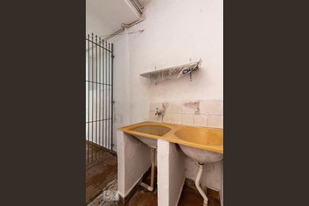 Casa para alugar com 300m², 6 quartos e 3 vagasÁrea de Serviço