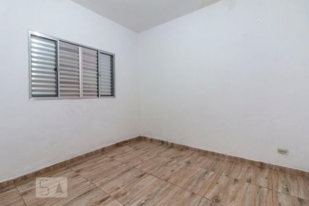 Quarto 2 de casa à venda com 6 quartos, 300m² em Itaquera, São Paulo