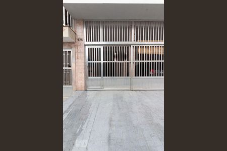 Casa para alugar com 300m², 6 quartos e 3 vagasFachada