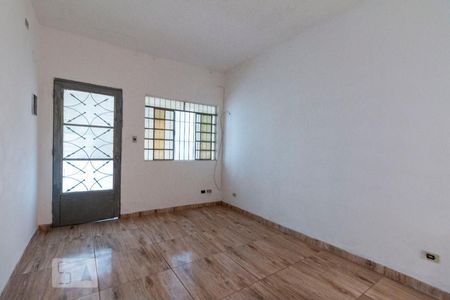 Sala de casa à venda com 6 quartos, 300m² em Itaquera, São Paulo