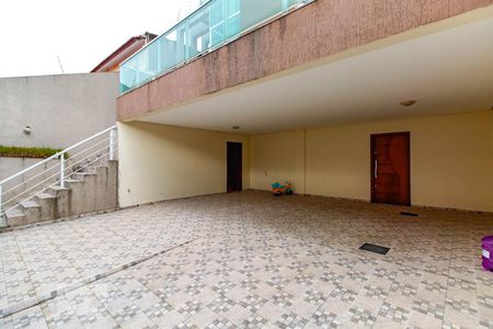 Casa à venda com 316m², 3 quartos e 6 vagasGaragem