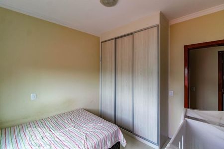 Casa à venda com 316m², 3 quartos e 6 vagasQuarto 2