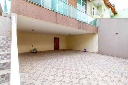 Casa à venda com 316m², 3 quartos e 6 vagasGaragem