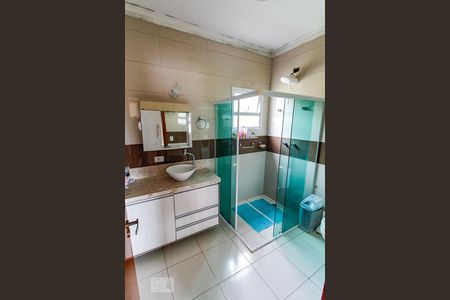 Casa à venda com 316m², 3 quartos e 6 vagasBanheiro Social