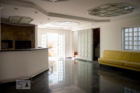 Casa à venda com 395m², 4 quartos e 8 vagas Casa à venda com 395m², 4 quartos e 8 vagasSalão de Festas