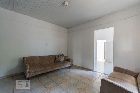 Sala de casa para alugar com 1 quarto, 30m² em Campestre, Santo André
