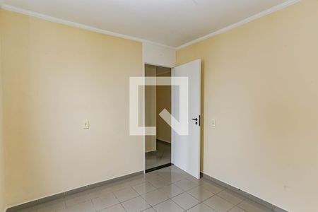 Quarto 2 de apartamento para alugar com 3 quartos, 61m² em Jardim Santa Emília, São Paulo
