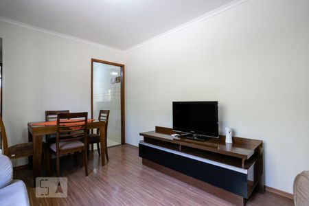 Sala de apartamento para alugar com 2 quartos, 50m² em Sítio Morro Grande, São Paulo