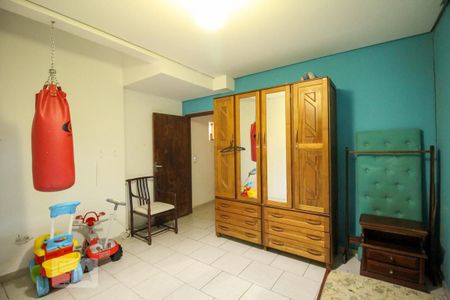 Casa à venda com 400m², 5 quartos e 4 vagas Casa à venda com 400m², 5 quartos e 4 vagasQuarto 4