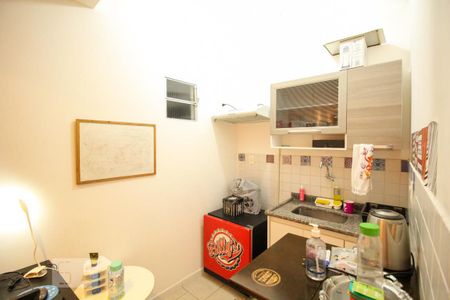 Casa à venda com 400m², 5 quartos e 4 vagas Casa à venda com 400m², 5 quartos e 4 vagasCozinha 2