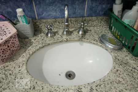 Casa à venda com 400m², 5 quartos e 4 vagas Casa à venda com 400m², 5 quartos e 4 vagasBanheiro Suíte 2