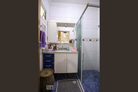 Casa à venda com 400m², 5 quartos e 4 vagas Casa à venda com 400m², 5 quartos e 4 vagasBanheiro Suíte 1