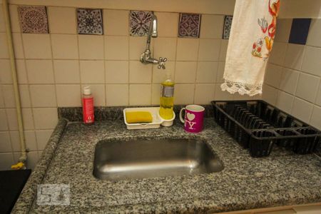 Casa à venda com 400m², 5 quartos e 4 vagas Casa à venda com 400m², 5 quartos e 4 vagasCozinha 2