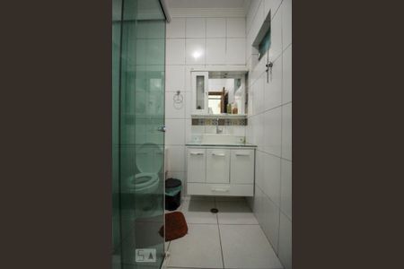 Casa à venda com 400m², 5 quartos e 4 vagas Casa à venda com 400m², 5 quartos e 4 vagasBanheiro