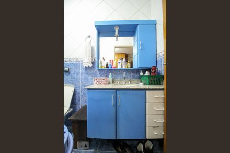 Casa à venda com 400m², 5 quartos e 4 vagas Casa à venda com 400m², 5 quartos e 4 vagasBanheiro Suíte 2