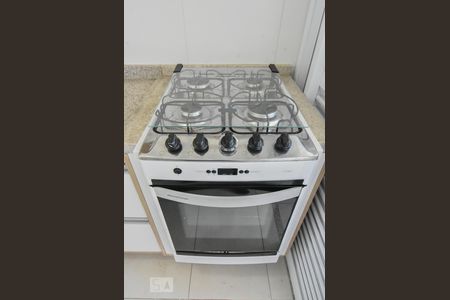 Apartamento à venda com 70m², 2 quartos e 2 vagasCozinha