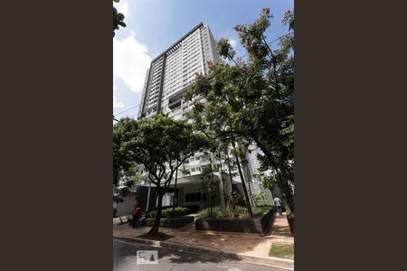 Apartamento à venda com 70m², 2 quartos e 2 vagas Apartamento à venda com 70m², 2 quartos e 2 vagasFachada