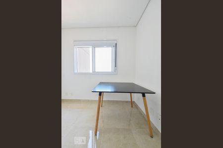 Apartamento à venda com 70m², 2 quartos e 2 vagasQuarto 02