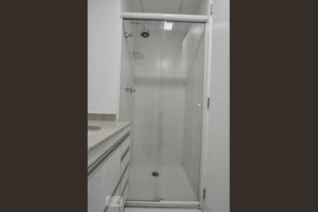 Apartamento à venda com 70m², 2 quartos e 2 vagasBanheiro 02