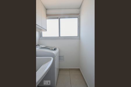 Apartamento à venda com 70m², 2 quartos e 2 vagasLavanderia