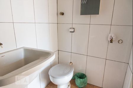 Banheiro/área de serviço de apartamento para alugar com 1 quarto, 35m² em Liberdade, São Paulo