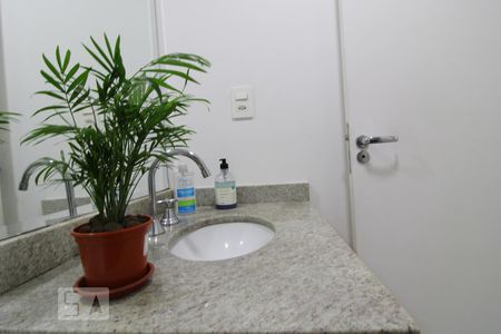 Apartamento à venda com 58m², 2 quartos e 1 vagaPia do banheiro