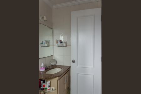 Apartamento à venda com 68m², 3 quartos e 2 vagas Apartamento à venda com 68m², 3 quartos e 2 vagasBanheiro da Suíte