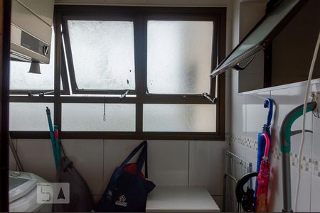 Apartamento à venda com 68m², 3 quartos e 2 vagas Apartamento à venda com 68m², 3 quartos e 2 vagasÁrea de Serviço