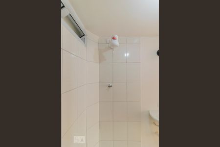 Banheiro - Chuveiro Elétrico de kitnet/studio para alugar com 1 quarto, 24m² em Vila Buarque, São Paulo