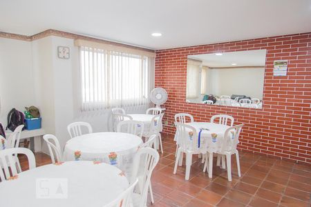 Apartamento para alugar com 45m², 1 quarto e 1 vaga Apartamento para alugar com 45m², 1 quarto e 1 vagaÁrea comum - Salão de festas
