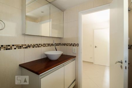 Banheiro de apartamento para alugar com 1 quarto, 33m² em Vila Mariana, São Paulo