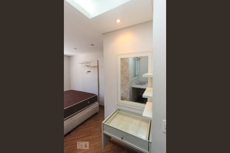 Apartamento para alugar com 50m², 1 quarto e 1 vagaCloset