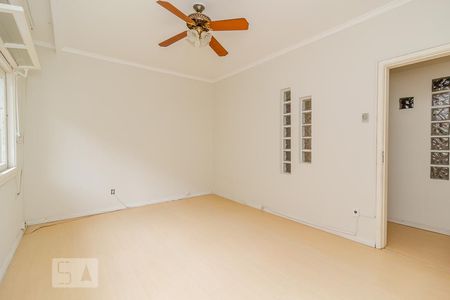 Quarto 1 de apartamento à venda com 2 quartos, 100m² em Santana, Porto Alegre