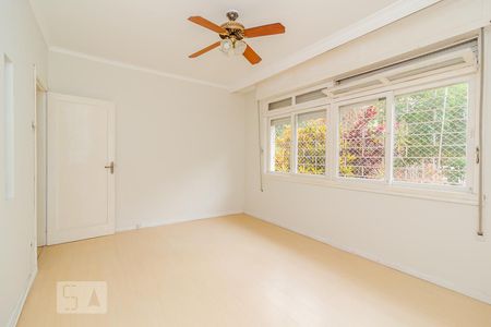 Quarto 1 de apartamento à venda com 2 quartos, 100m² em Santana, Porto Alegre