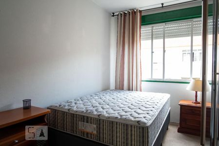 Quarto  de apartamento à venda com 1 quarto, 64m² em Santo Antônio, Porto Alegre