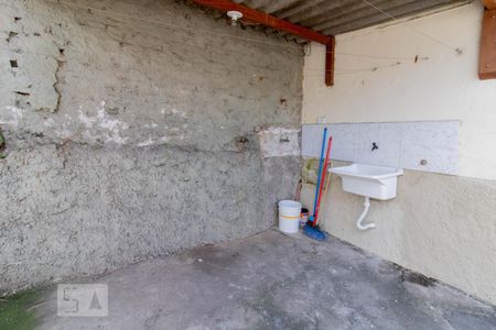 Casa para alugar com 70m², 1 quarto e 1 vagaÁrea de Serviço