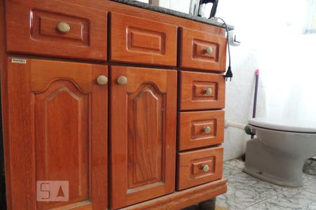 Casa à venda com 316m², 6 quartos e 3 vagasBanheiro da Suíte