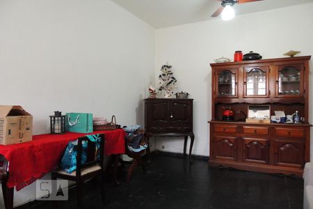 Casa à venda com 316m², 6 quartos e 3 vagasSala 2