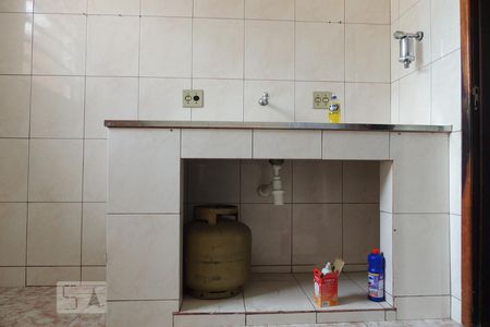 Casa à venda com 316m², 6 quartos e 3 vagasCozinha 