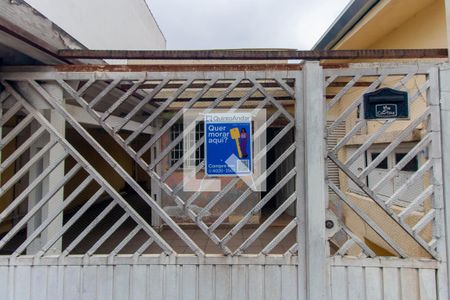 Casa à venda com 200m², 2 quartos e 2 vagas Casa à venda com 200m², 2 quartos e 2 vagasPlaca Quinto Andar