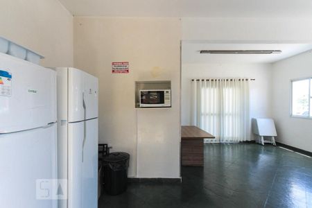 Apartamento à venda com 73m², 3 quartos e 1 vaga Apartamento à venda com 73m², 3 quartos e 1 vagaÁrea comum - Salão de festas