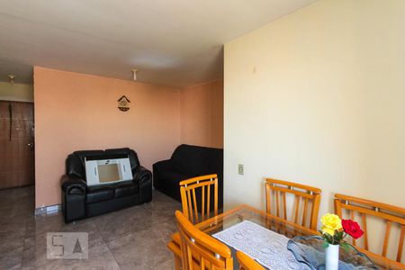 Sala de apartamento à venda com 3 quartos, 73m² em Vila Cunha Bueno, São Paulo