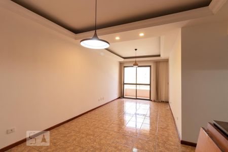 Apartamento para alugar com 96m², 3 quartos e 2 vagas Apartamento para alugar com 96m², 3 quartos e 2 vagasSala
