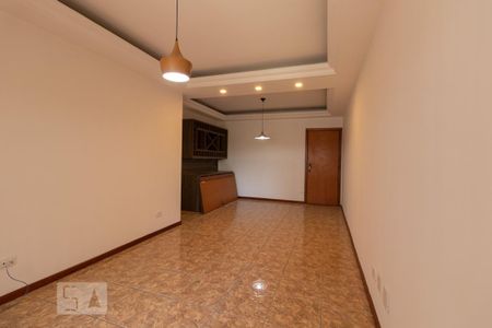 Apartamento para alugar com 96m², 3 quartos e 2 vagas Apartamento para alugar com 96m², 3 quartos e 2 vagasSala