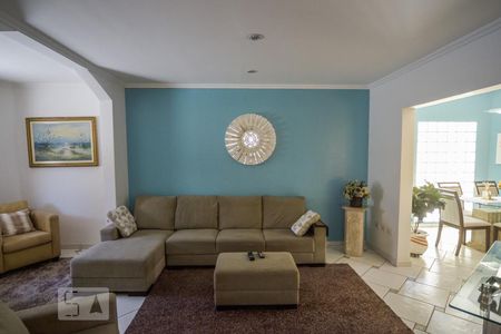 Casa à venda com 400m², 4 quartos e 5 vagasSala