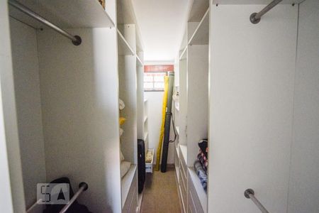 Casa à venda com 400m², 4 quartos e 5 vagasSuíte 3