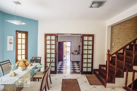 Casa à venda com 400m², 4 quartos e 5 vagasSala de Jantar