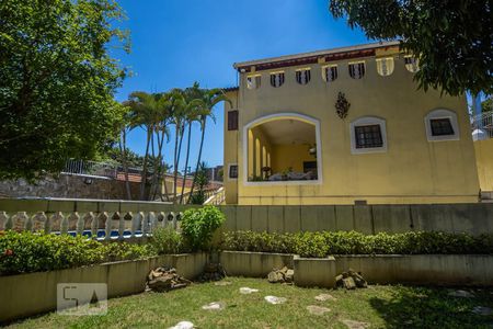 Casa à venda com 400m², 4 quartos e 5 vagasQuintal