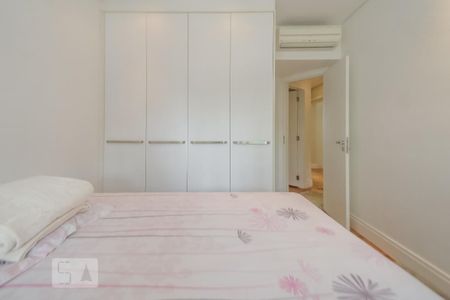 Apartamento para alugar com 175m², 2 quartos e sem vagaQuarto 1