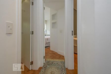 Apartamento para alugar com 175m², 2 quartos e sem vagaCorredor